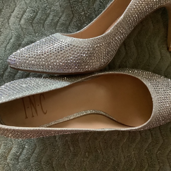 Silver bling shoes - Picture 2 of 5